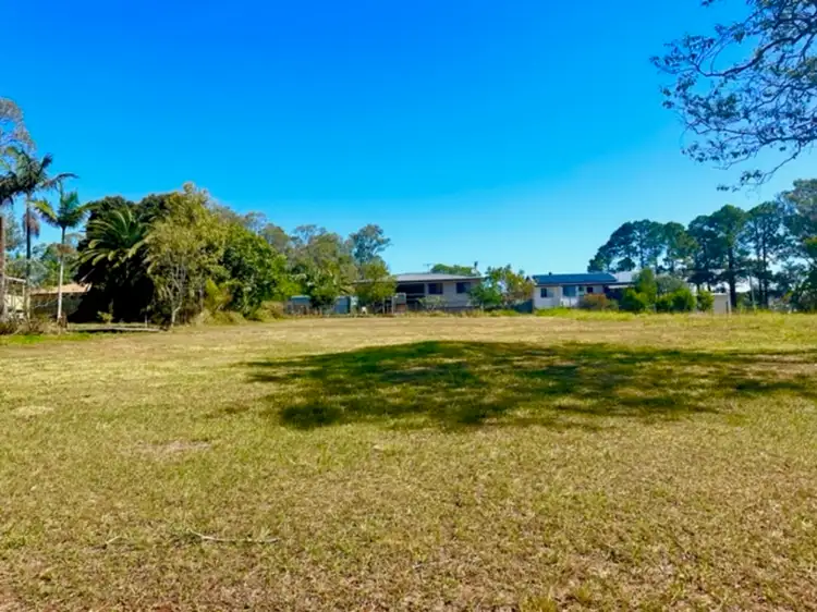 6 Frenchem Terrace, Macleay Island QLD 4184