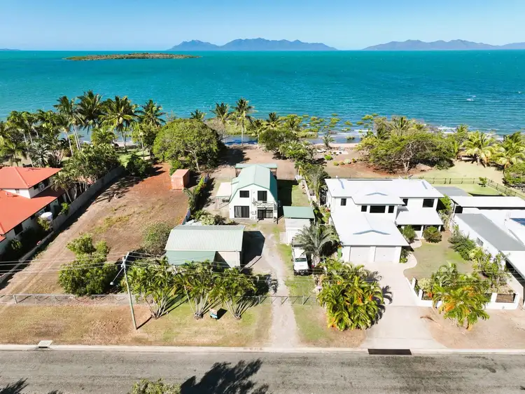 6 Baxter Avenue, Bowen QLD 4805