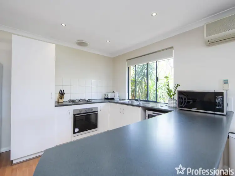 Sixth view of Homely unit listing, 6/10 Peach Tree, Forrestfield WA 6058