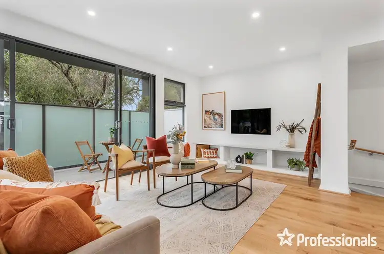 Fourth view of Homely house listing, 7/12 Cardigan Road, Mooroolbark VIC 3138