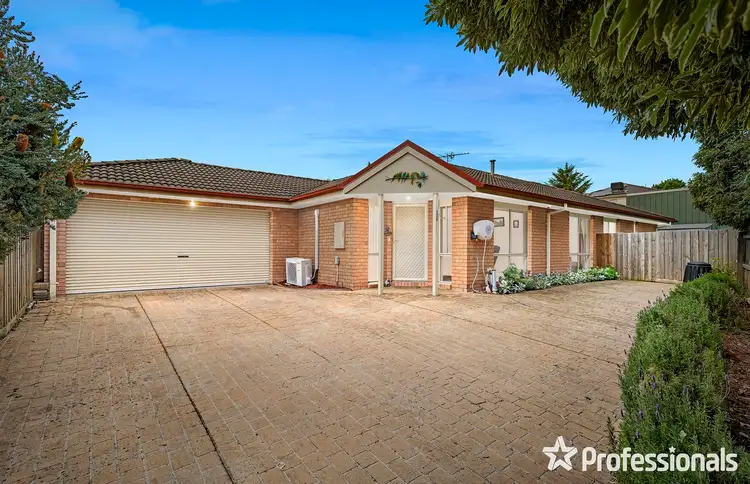 Main view of Homely house listing, 6a Wimbledon Court, Mooroolbark VIC 3138