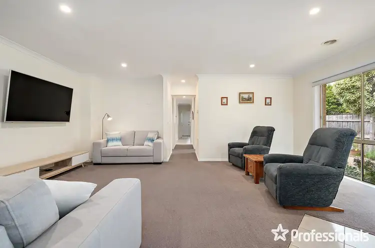 Second view of Homely house listing, 6a Wimbledon Court, Mooroolbark VIC 3138