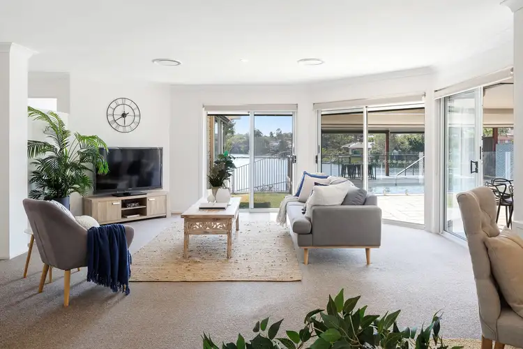 24 Mornington Terrace, Robina QLD 4226