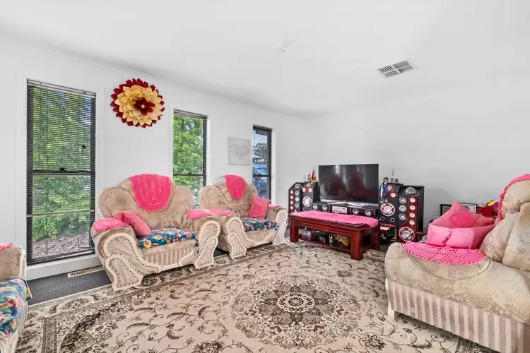 Second view of Homely house listing, 3a Alpaca Court, Kangaroo Flat VIC 3555