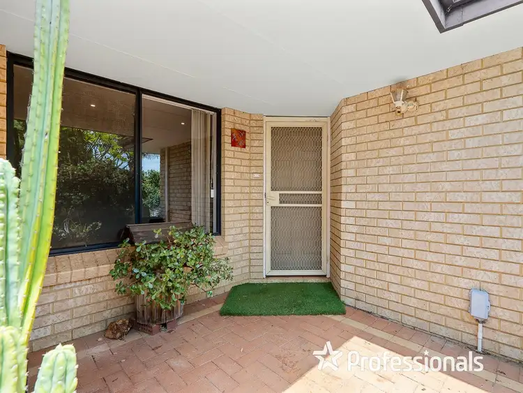 Fourth view of Homely house listing, 4 Sapphire Way, Maida Vale WA 6057