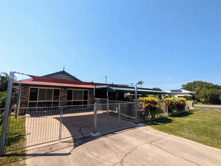 10 Edgecumbe Avenue, Bowen QLD 4805