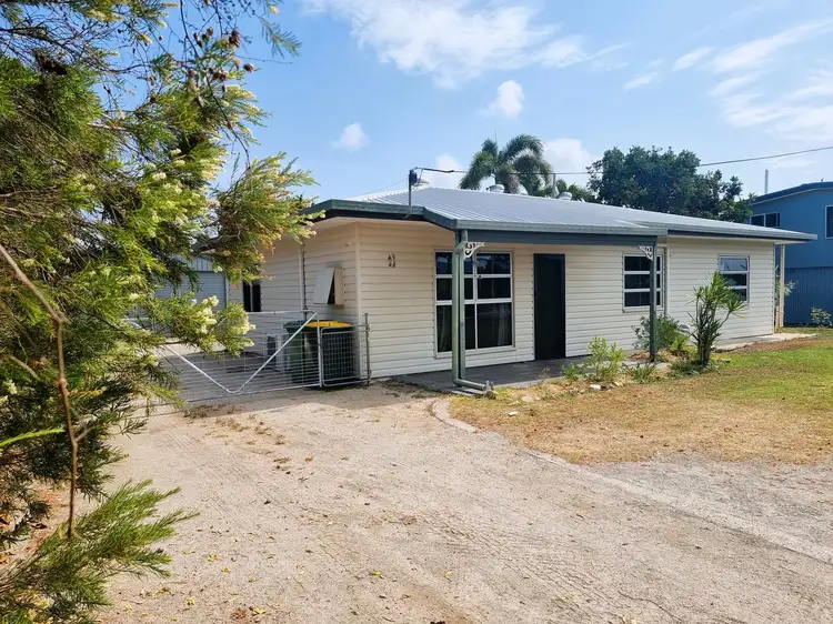 13 Mackenzie Street, Bowen QLD 4805