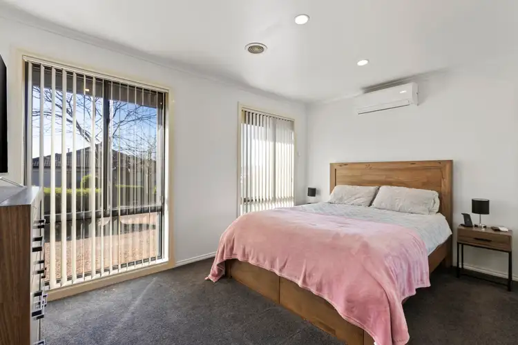 Sixth view of Homely unit listing, 1 Mathisen Terrace, Hillside VIC 3037