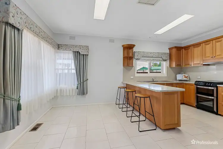 Fifth view of Homely house listing, 271 Gladstone Street, Maryborough VIC 3465