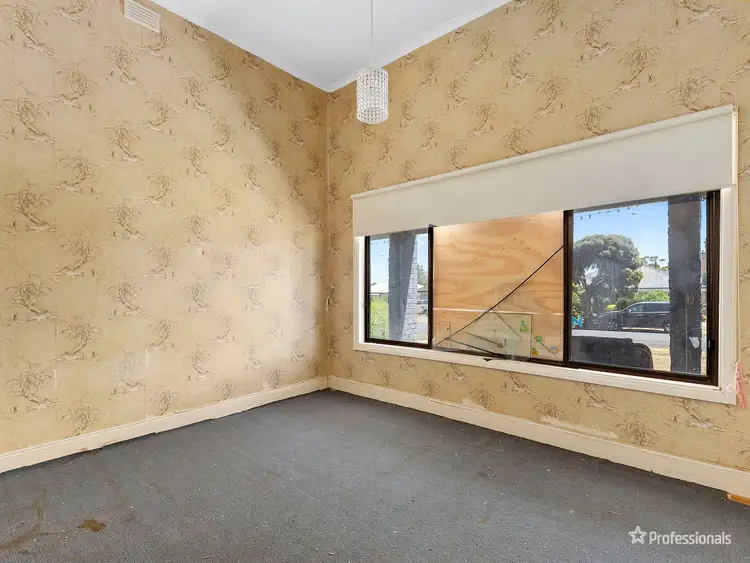 Third view of Homely house listing, 6 Marshall Street, Maryborough VIC 3465