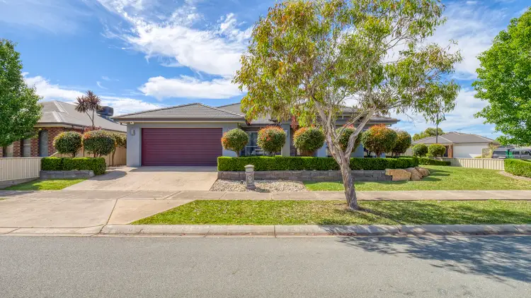 Main view of Homely house listing, 19 Settlers Drive, Kialla VIC 3631