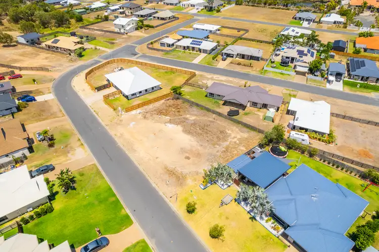 13-15 Amalfi Drive, Zilzie QLD 4710