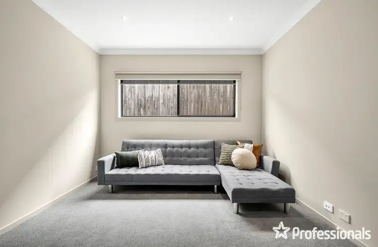 Second view of Homely house listing, 40 Tudor Drive, Mooroolbark VIC 3138