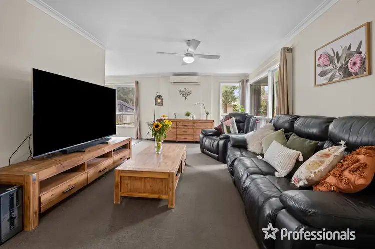 Third view of Homely house listing, 9 Marlow Street, Mooroolbark VIC 3138