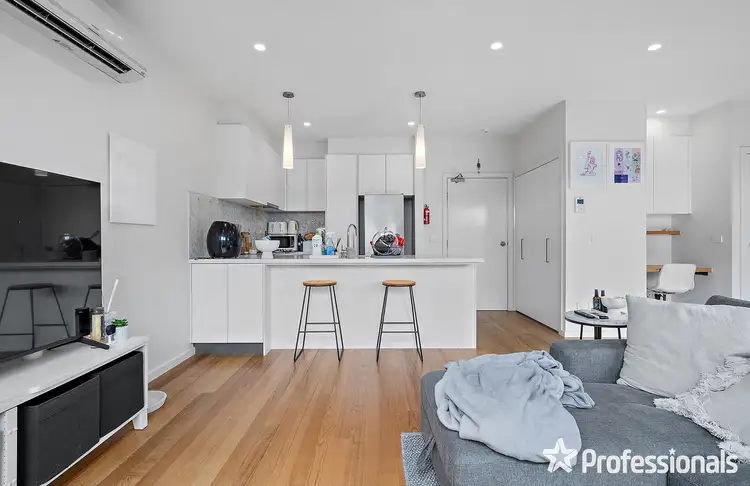 Fourth view of Homely townhouse listing, 10 Anastasia Close, Mooroolbark VIC 3138