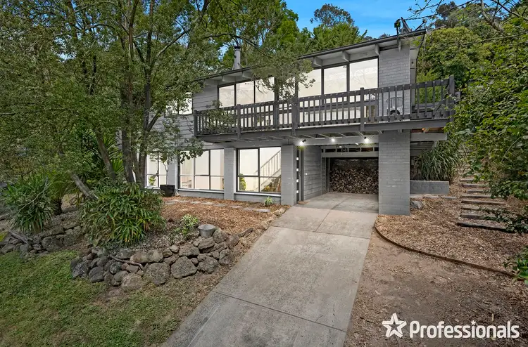 15 Olive Grove, Lilydale VIC 3140