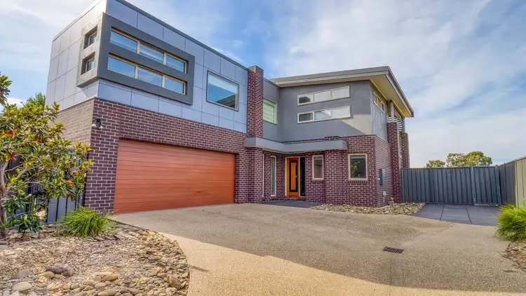 Second view of Homely townhouse listing, 2/2 Somer Avenue, Shepparton VIC 3630