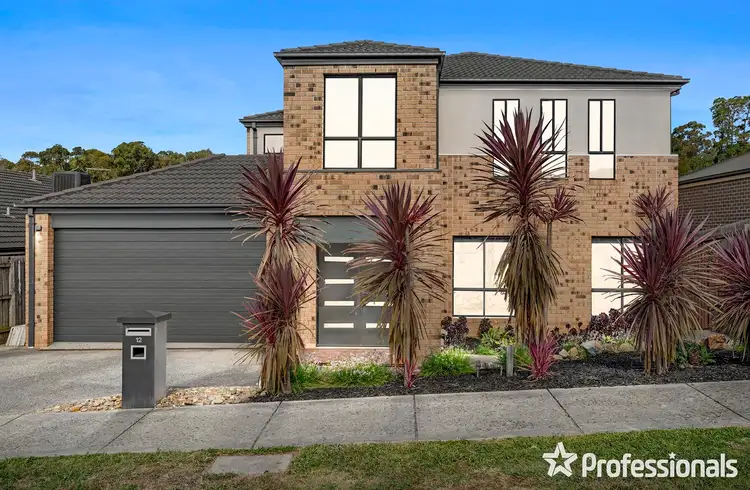 12 Empire Drive, Mooroolbark VIC 3138