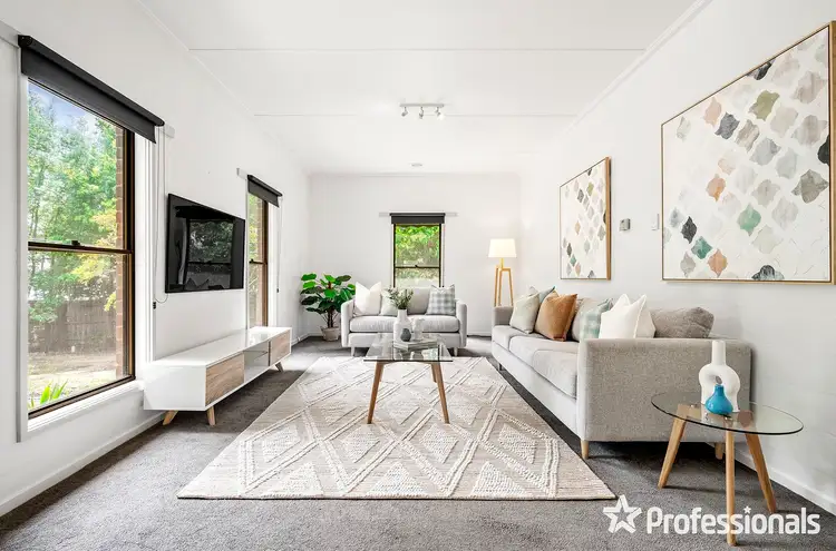 Second view of Homely house listing, 10 Acorn Grove, Mooroolbark VIC 3138