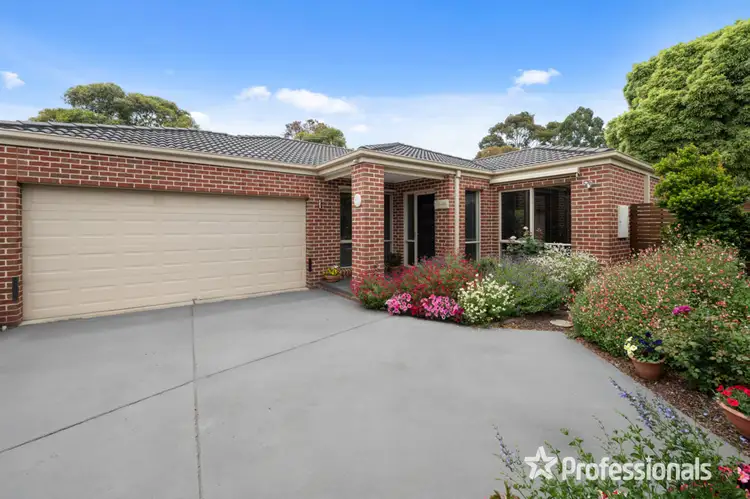 Second view of Homely unit listing, 6a Nyanda Court, Croydon VIC 3136