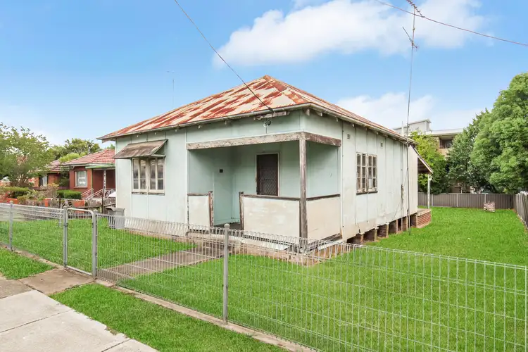 13 Mamre Road