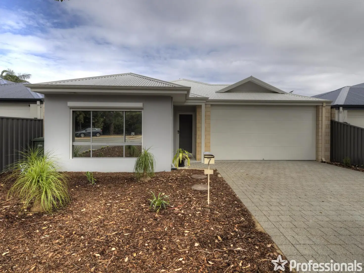 Main view of Homely house listing, 7 Gilba Place, Maida Vale WA 6057
