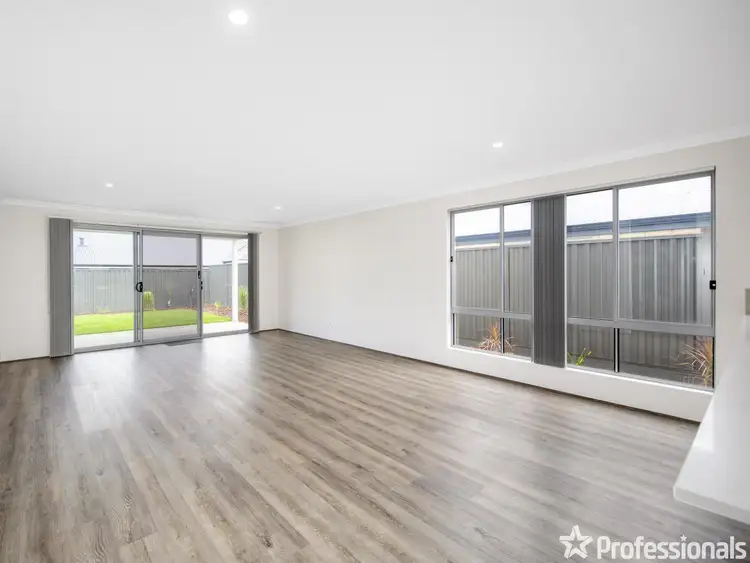 Sixth view of Homely house listing, 7 Gilba Place, Maida Vale WA 6057