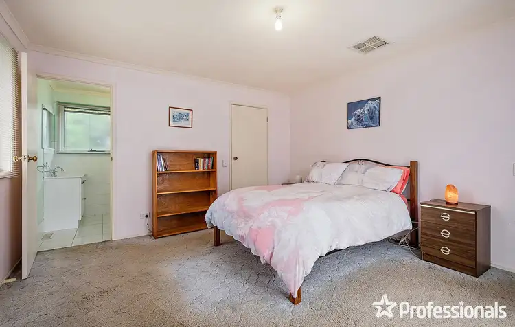 Sixth view of Homely house listing, 8 Parklands Avenue, Chirnside Park VIC 3116