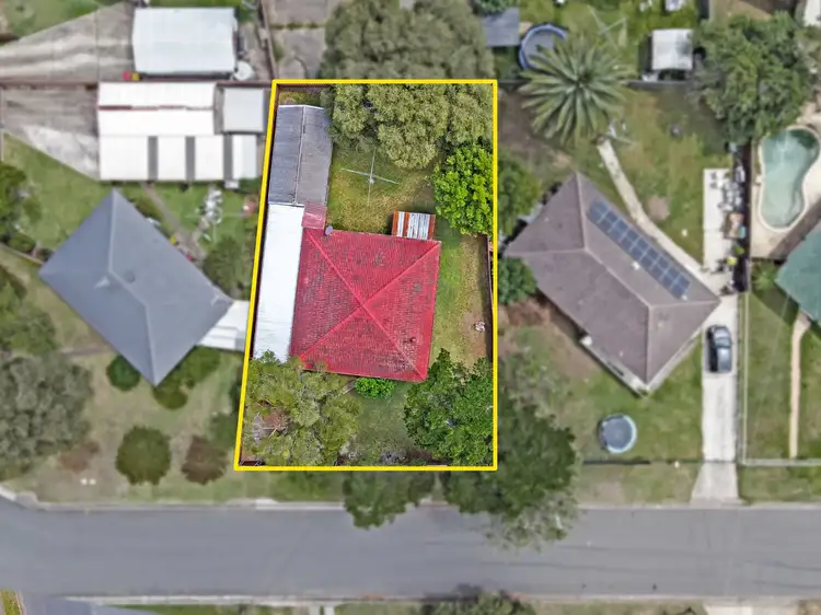 3 Palau Crescent, Lethbridge Park NSW 2770