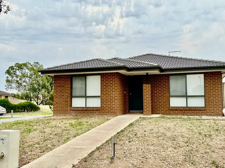 26 Glory Way