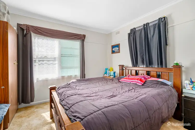 Sixth view of Homely house listing, 23 Outtrim Street, Maryborough VIC 3465