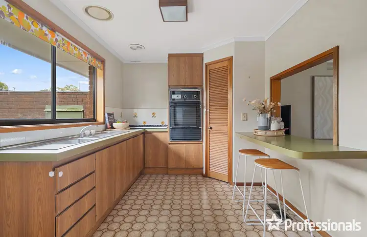 Fifth view of Homely unit listing, 4 & 6/208 Hull Road, Mooroolbark VIC 3138