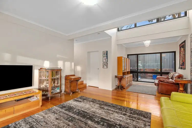 Sixth view of Homely house listing, 6 McIvor Court, Kennington VIC 3550
