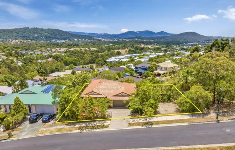 14 Angourie Crescent, Pacific Pines QLD 4211