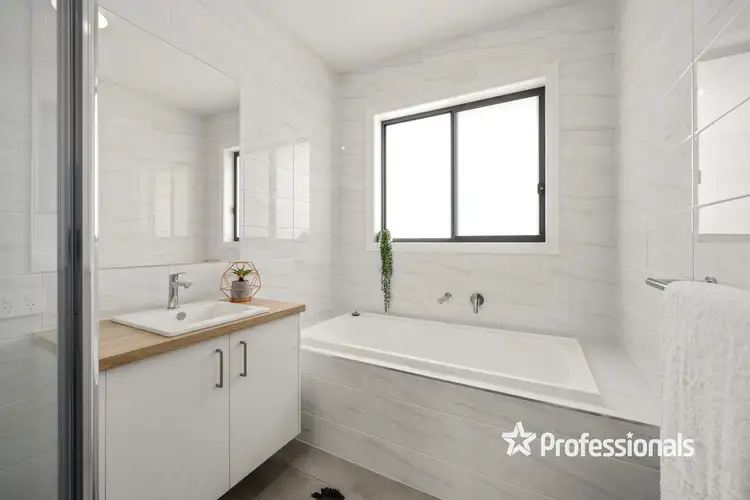 Fourth view of Homely house listing, 15 Lasilla Place, Baranduda VIC 3691