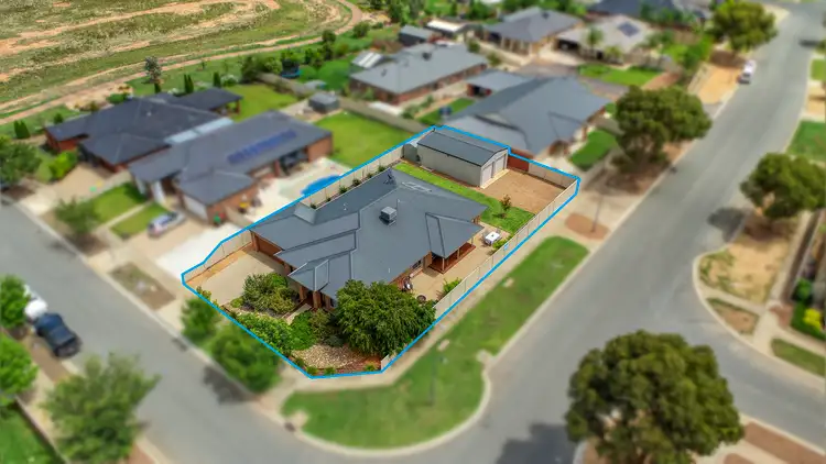 Main view of Homely house listing, 2 Sugarloaf Avenue, Kialla VIC 3631
