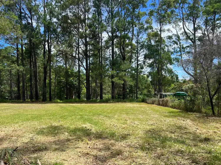 34 Cooee Crescent, Macleay Island QLD 4184