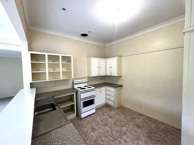 Sixth view of Homely house listing, 16 Donaldson Street, Bradbury NSW 2560