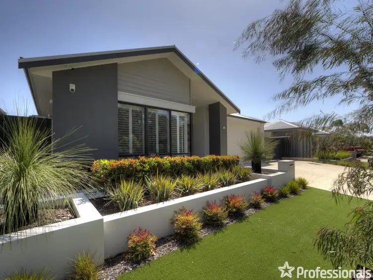 71 Greenslope Drive, Bushmead WA 6055