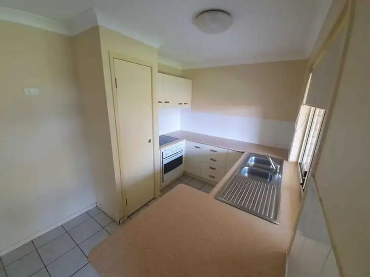Sixth view of Homely house listing, 8 Coralfern Court, Morayfield QLD 4506