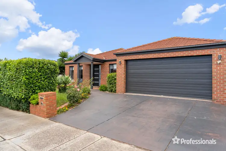 76 Boberrit Wynd, Sydenham VIC 3037