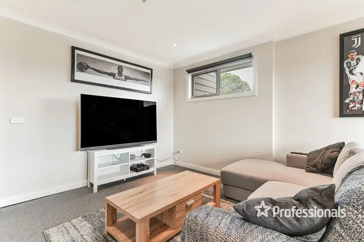 Third view of Homely apartment listing, 32/5-7 Alfrick Road, Croydon VIC 3136