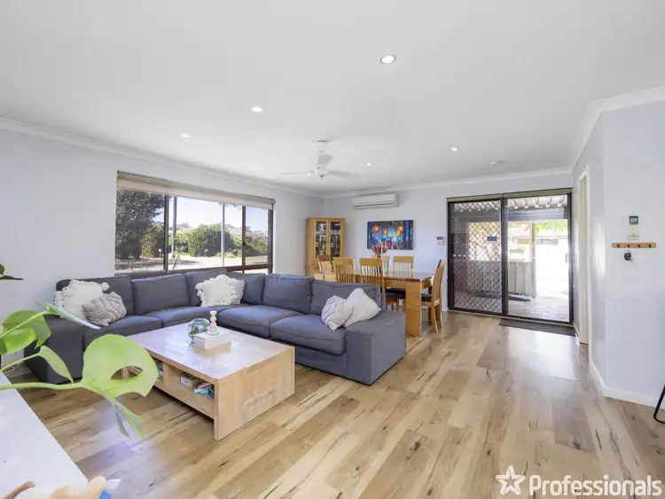 Sixth view of Homely house listing, 11 Sorrel Court, Forrestfield WA 6058