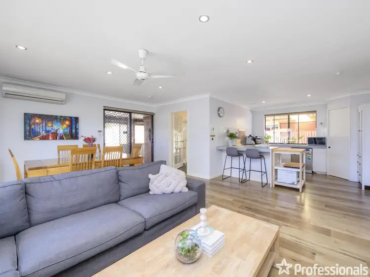 Seventh view of Homely house listing, 11 Sorrel Court, Forrestfield WA 6058