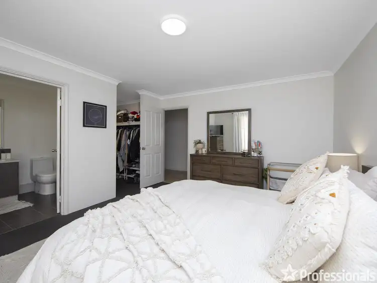 Seventh view of Homely house listing, 25 Goldsbrough Entrance, Helena Valley WA 6056