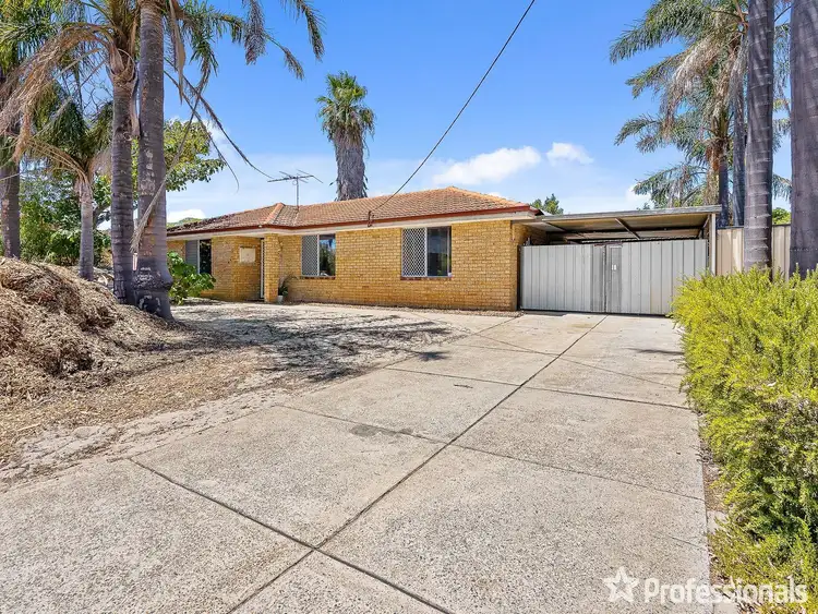 Third view of Homely house listing, 11 O'Sullivan Drive, Camillo WA 6111