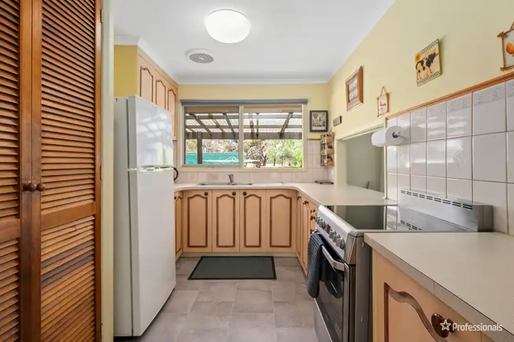 Sixth view of Homely house listing, 5081 Pyrenees Highway, Adelaide Lead VIC 3465