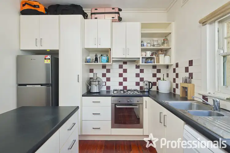 Fourth view of Homely apartment listing, 6/6 West Beach Road, St Kilda West VIC 3182