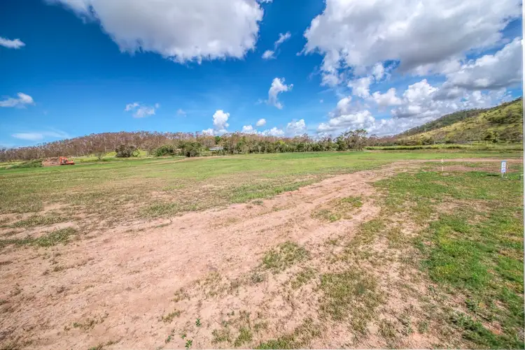 Canomie Park Kinka Beach Road, Tanby QLD 4703