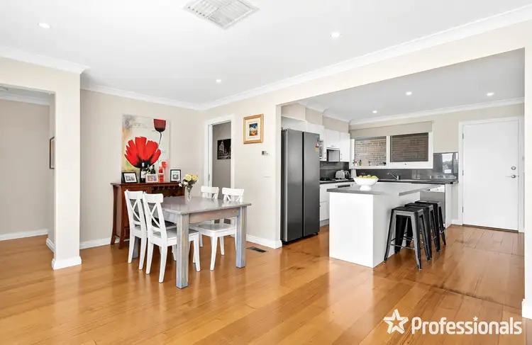 Fifth view of Homely house listing, 4 Yates Court, Mooroolbark VIC 3138
